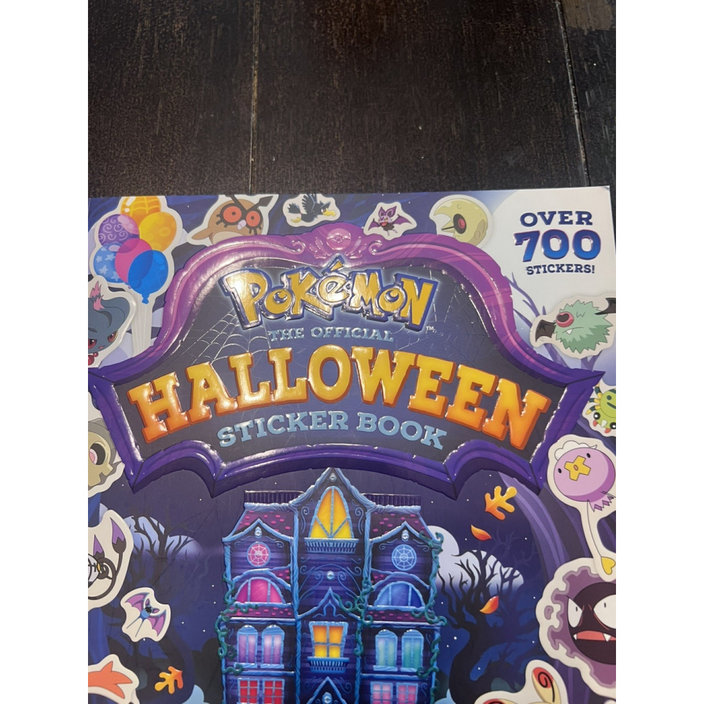 Pokémon Official Halloween Sticker Book 700+ Stickers Gengar Pikachu NEW - Picture 2 of 6